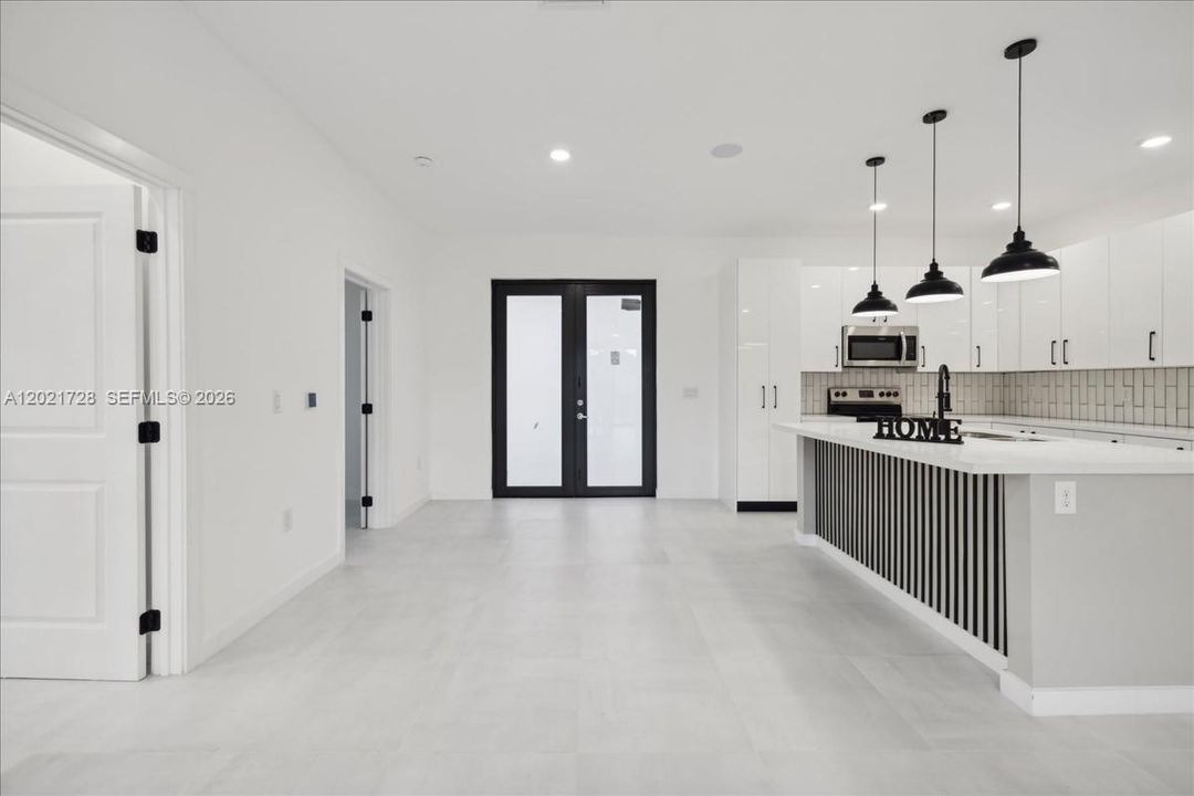На продажу: $345,000 (3 спален, 2 ванн, 0 Квадратных фут)