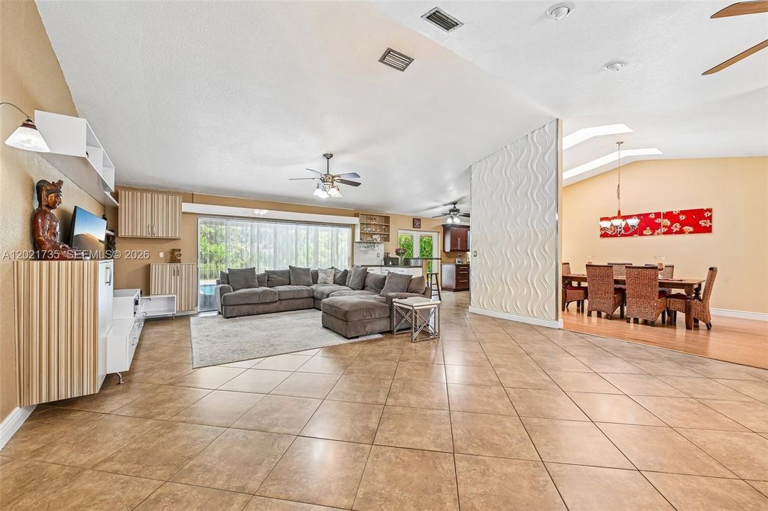 For Sale: $790,000 (4 beds, 2 baths, 2166 Square Feet)