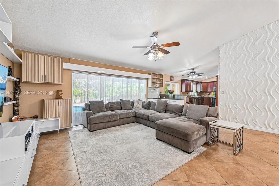 For Sale: $790,000 (4 beds, 2 baths, 2166 Square Feet)