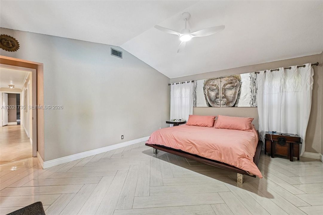 For Sale: $790,000 (4 beds, 2 baths, 2166 Square Feet)