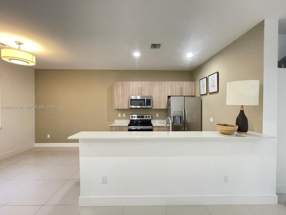 En Renta: $3,650 (3 camas, 2 baños, 1798 Pies cuadrados)