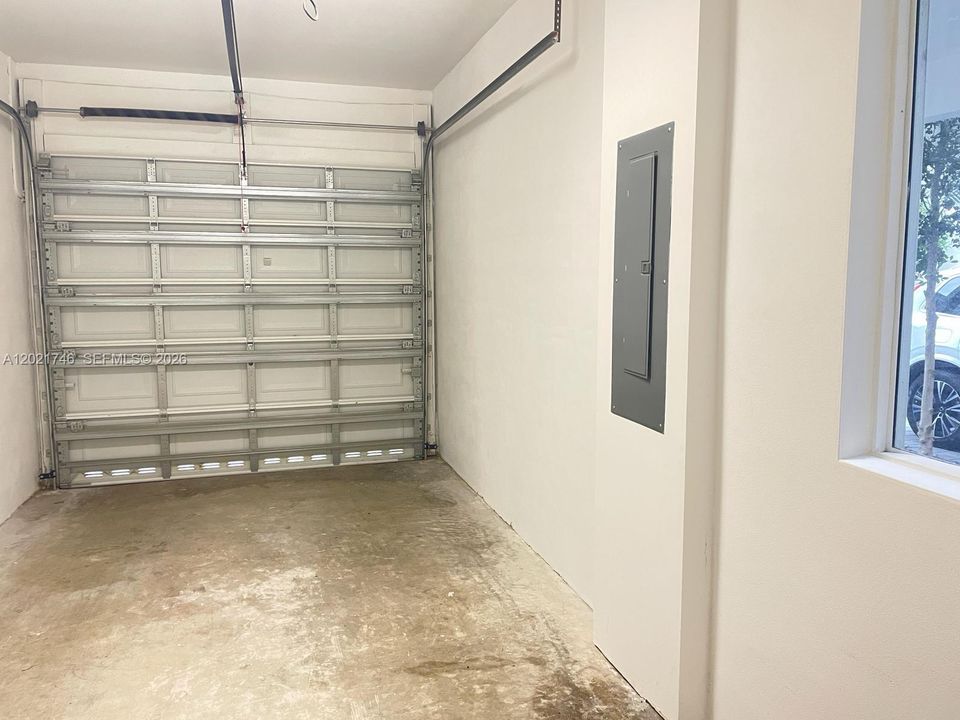 En Renta: $3,650 (3 camas, 2 baños, 1798 Pies cuadrados)