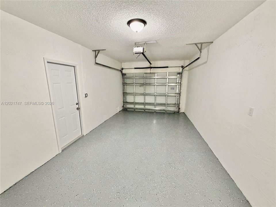 На продажу: $518,000 (4 спален, 2 ванн, 1554 Квадратных фут)
