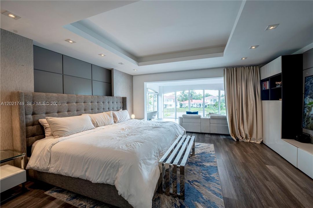 В аренду: $15,000 (5 спален, 5 ванн, 3429 Квадратных фут)