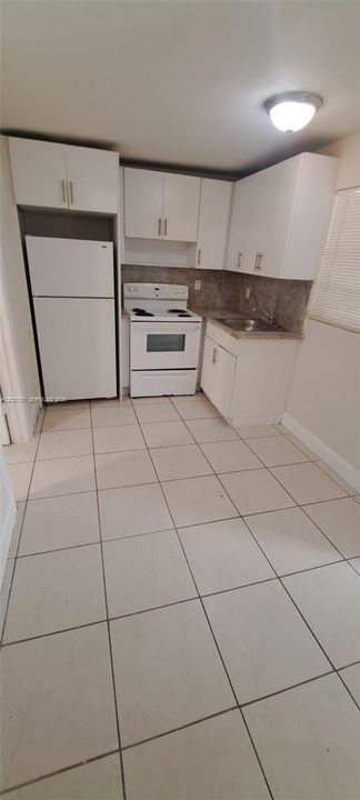 В аренду: $1,400 (1 спален, 1 ванн, 400 Квадратных фут)