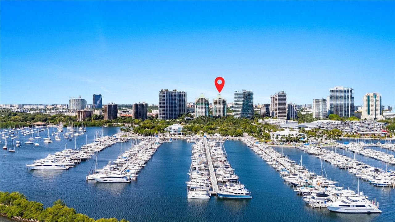 For Sale: $1,150,000 (1 beds, 1 baths, 938 Square Feet)