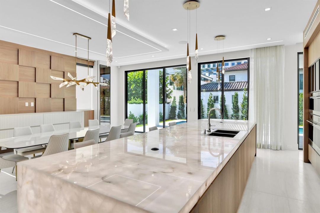 344 NE Second St, Boca Raton 2-41
