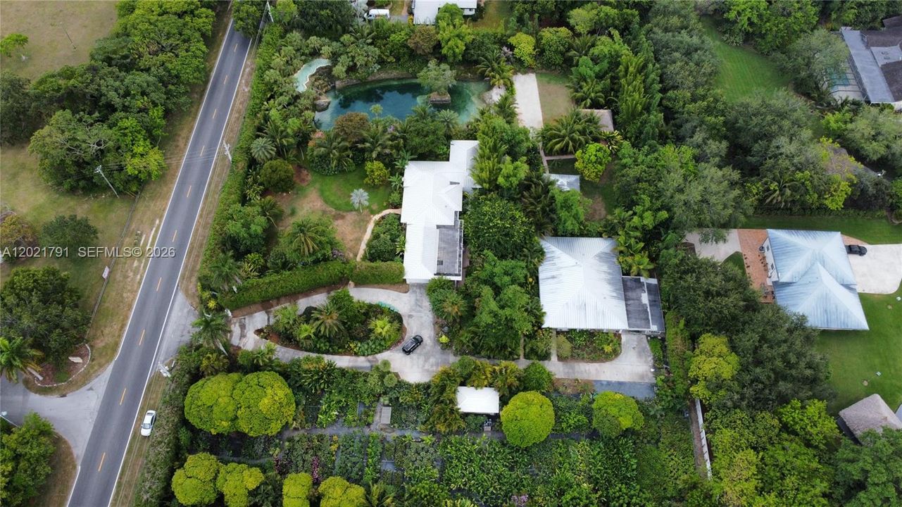 На продажу: $2,999,000 (6 спален, 6 ванн, 4768 Квадратных фут)