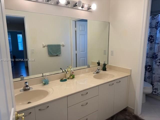 Active With Contract: $4,000 (4 beds, 3 baths, 2507 Square Feet)