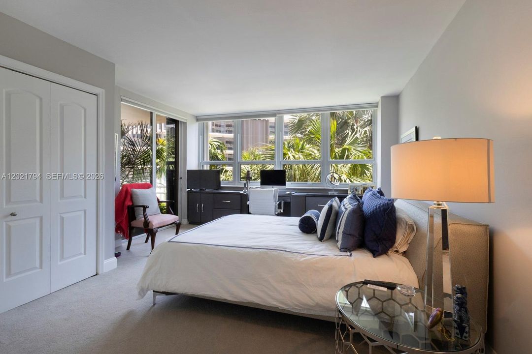 For Sale: $1,499,000 (2 beds, 2 baths, 1882 Square Feet)