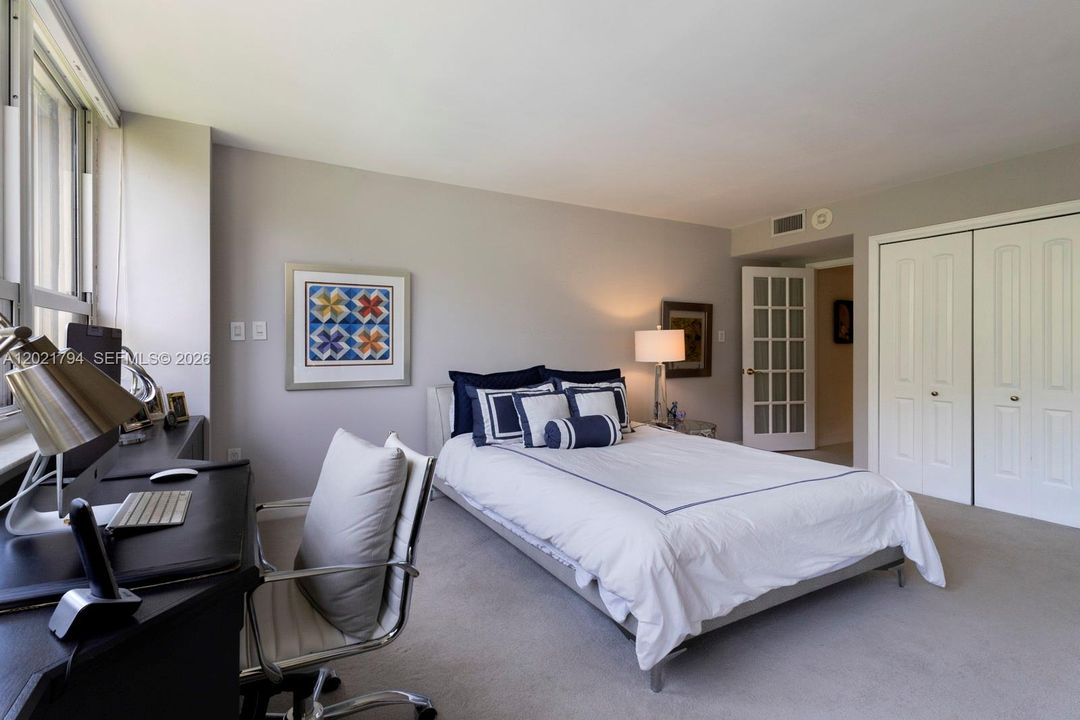For Sale: $1,499,000 (2 beds, 2 baths, 1882 Square Feet)