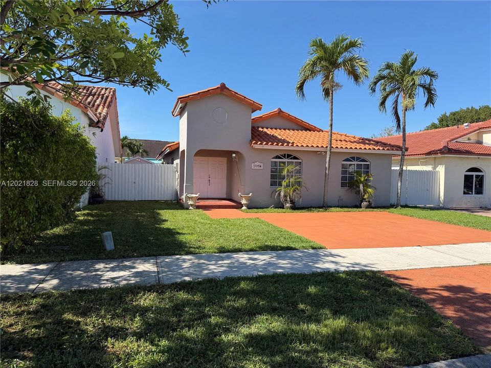 For Rent: $3,500 (3 beds, 2 baths, 1604 Square Feet)