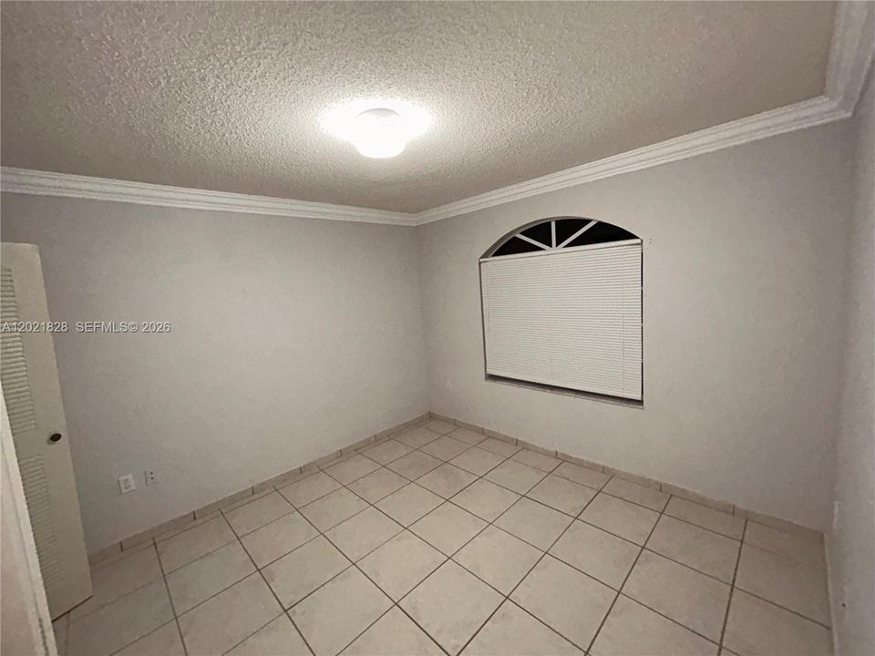 For Rent: $3,500 (3 beds, 2 baths, 1604 Square Feet)