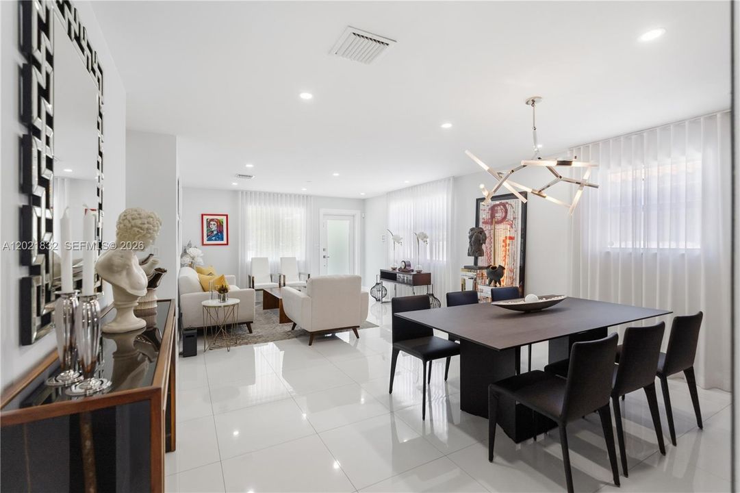 En Venta: $1,506,000 (3 camas, 2 baños, 1640 Pies cuadrados)
