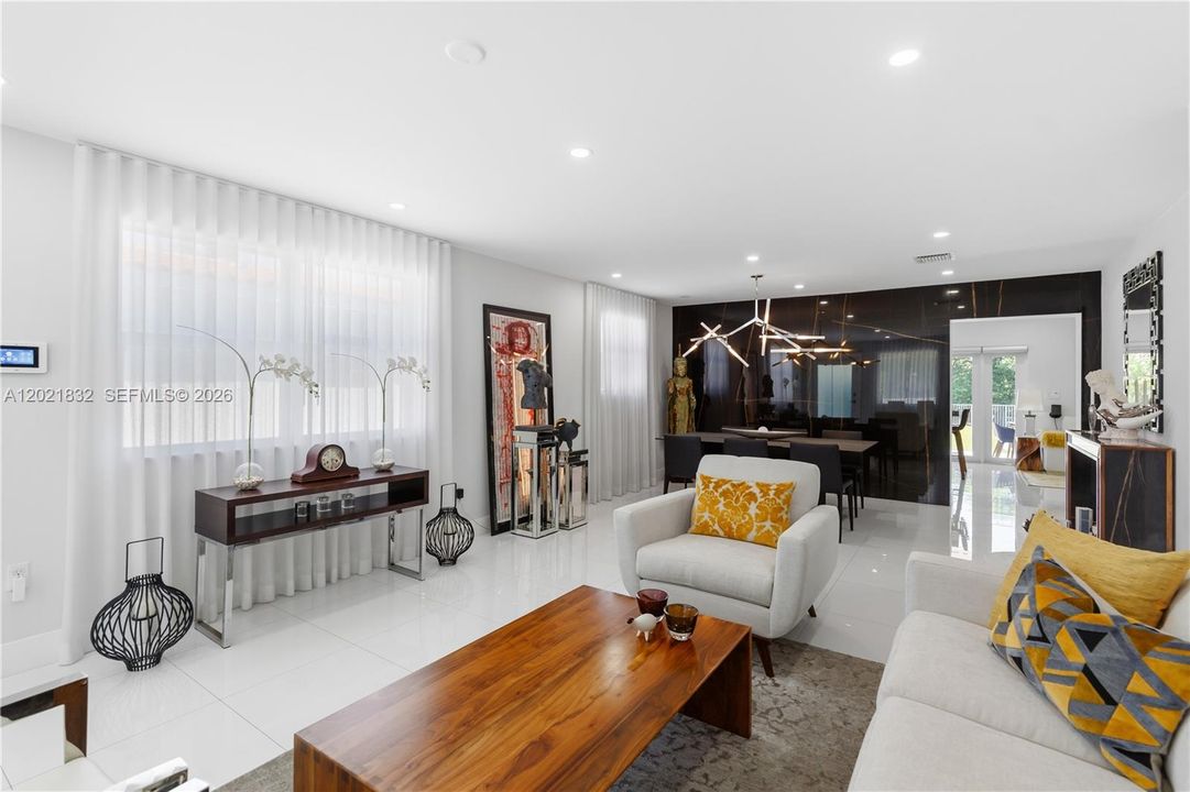 En Venta: $1,506,000 (3 camas, 2 baños, 1640 Pies cuadrados)