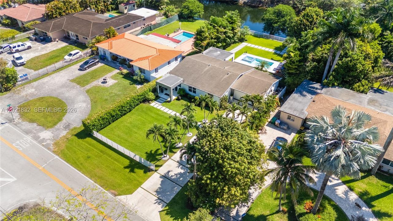 En Venta: $1,506,000 (3 camas, 2 baños, 1640 Pies cuadrados)