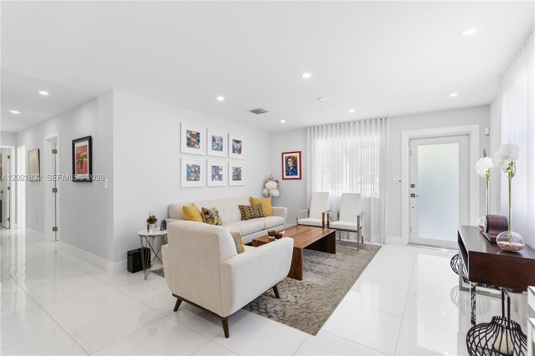 En Venta: $1,506,000 (3 camas, 2 baños, 1640 Pies cuadrados)