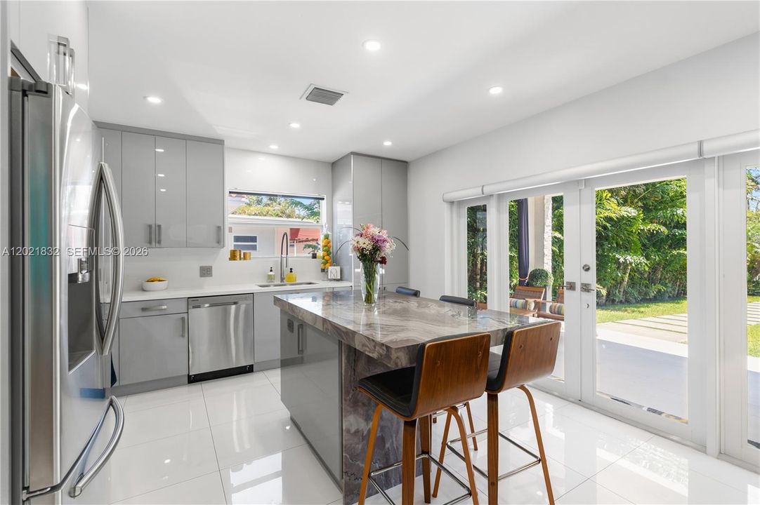 En Venta: $1,506,000 (3 camas, 2 baños, 1640 Pies cuadrados)