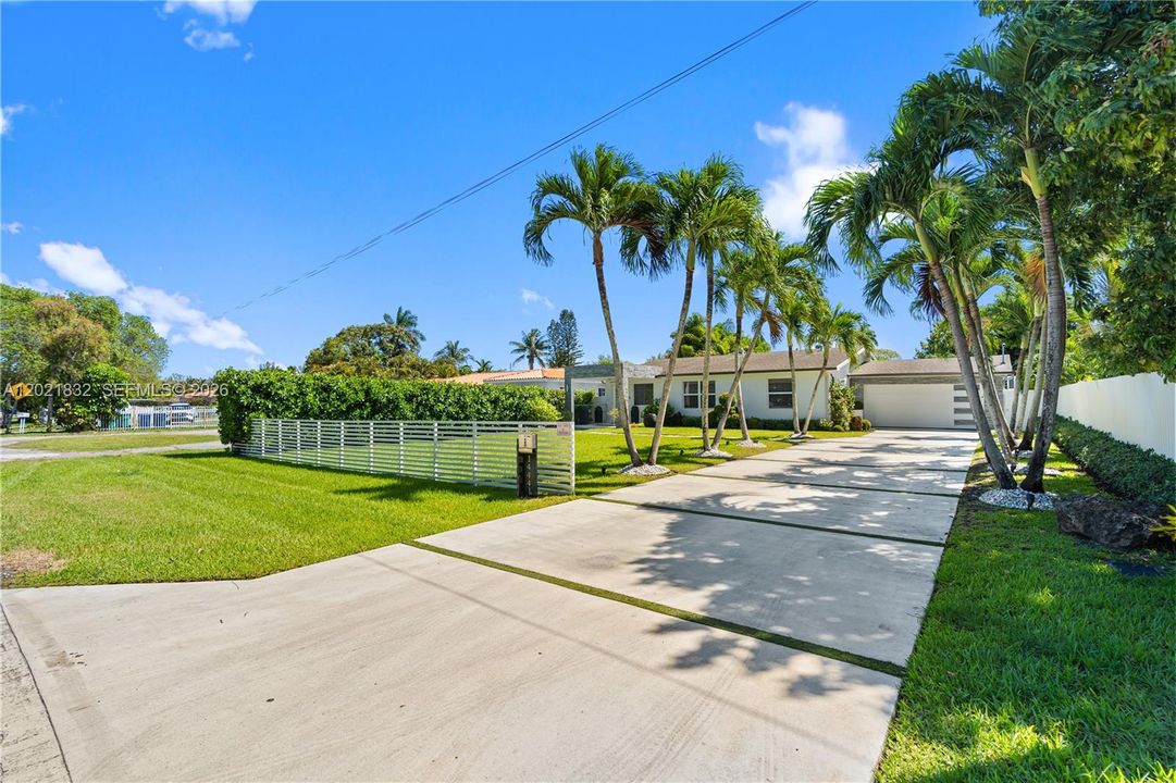 En Venta: $1,506,000 (3 camas, 2 baños, 1640 Pies cuadrados)