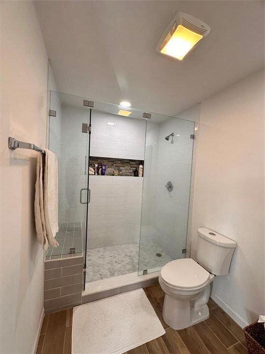 Bathroom2