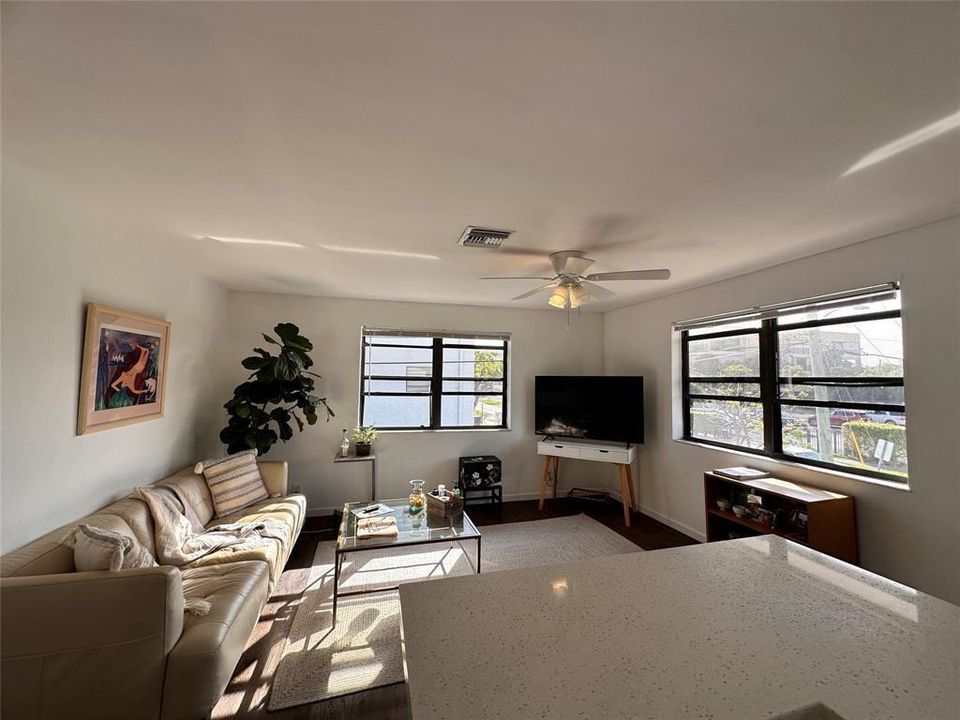 Living Room2