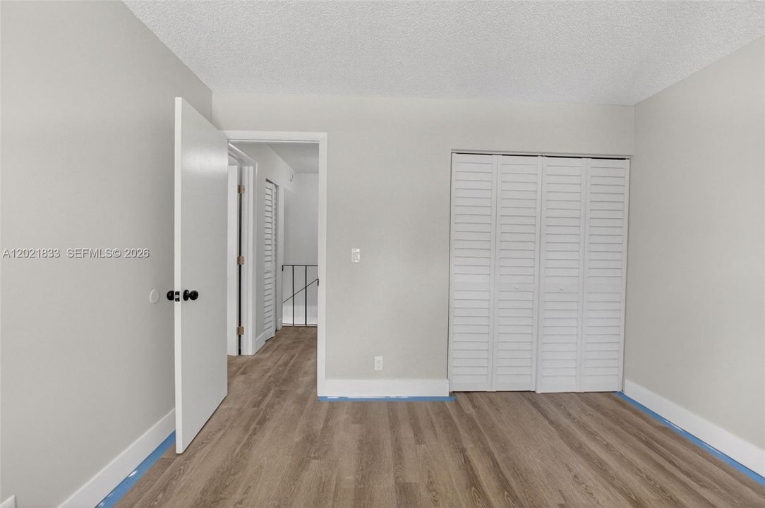 For Rent: $1,950 (2 beds, 1 baths, 844 Square Feet)
