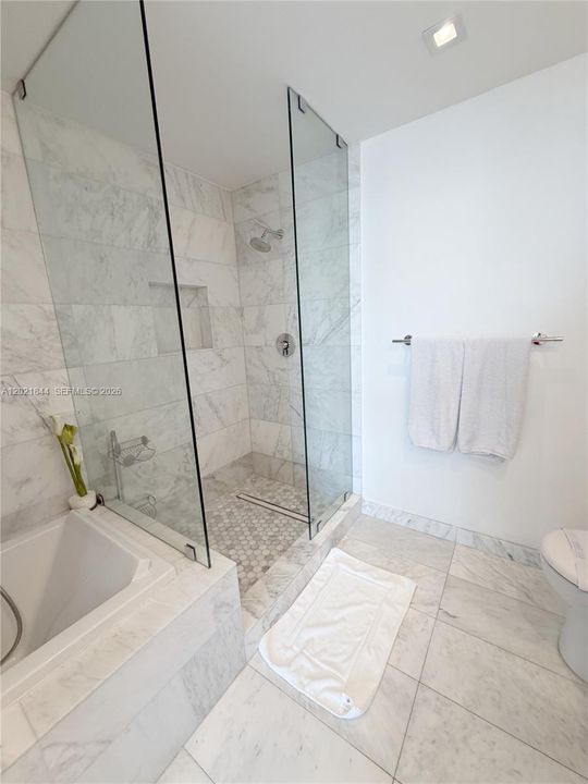 В аренду: $6,500 (3 спален, 2 ванн, 1293 Квадратных фут)