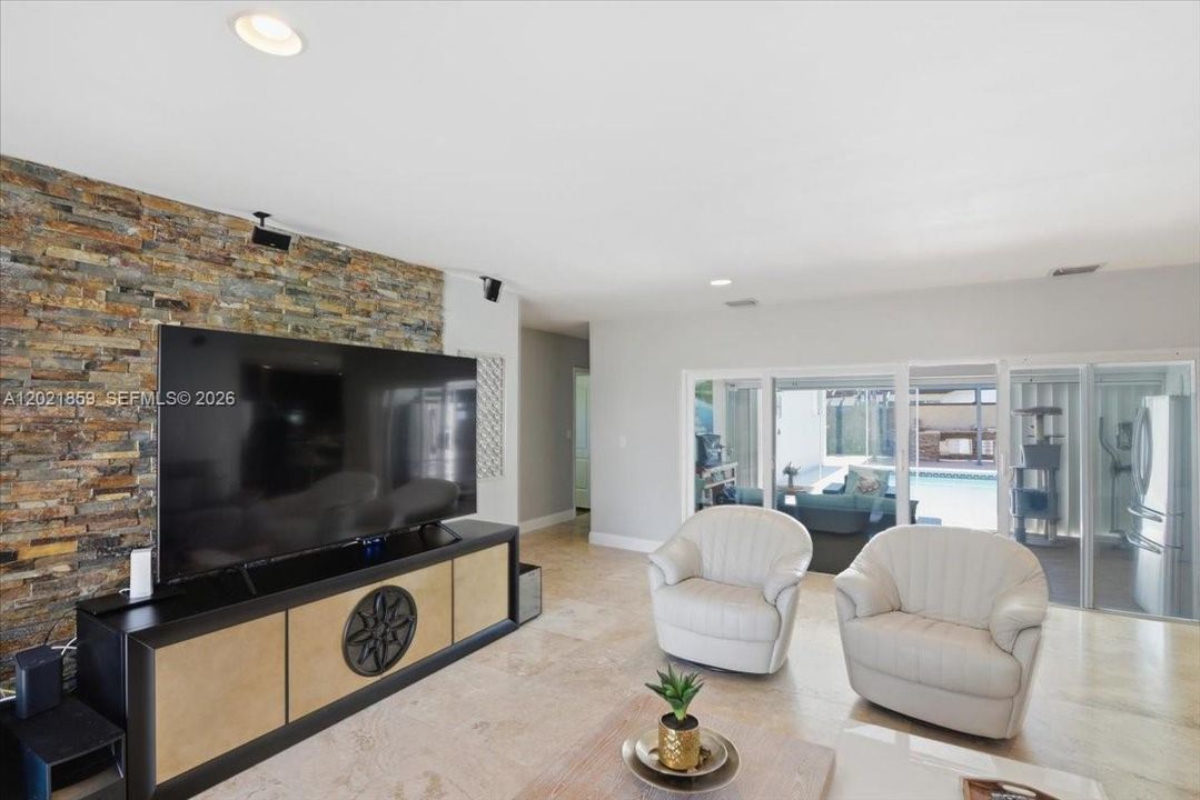 For Sale: $1,800,000 (5 beds, 4 baths, 0 Square Feet)