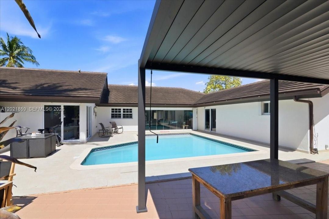 For Sale: $1,800,000 (5 beds, 4 baths, 0 Square Feet)