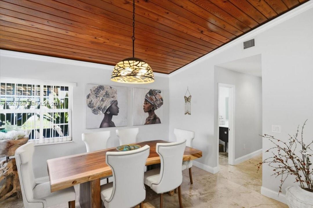 For Sale: $1,800,000 (5 beds, 4 baths, 0 Square Feet)