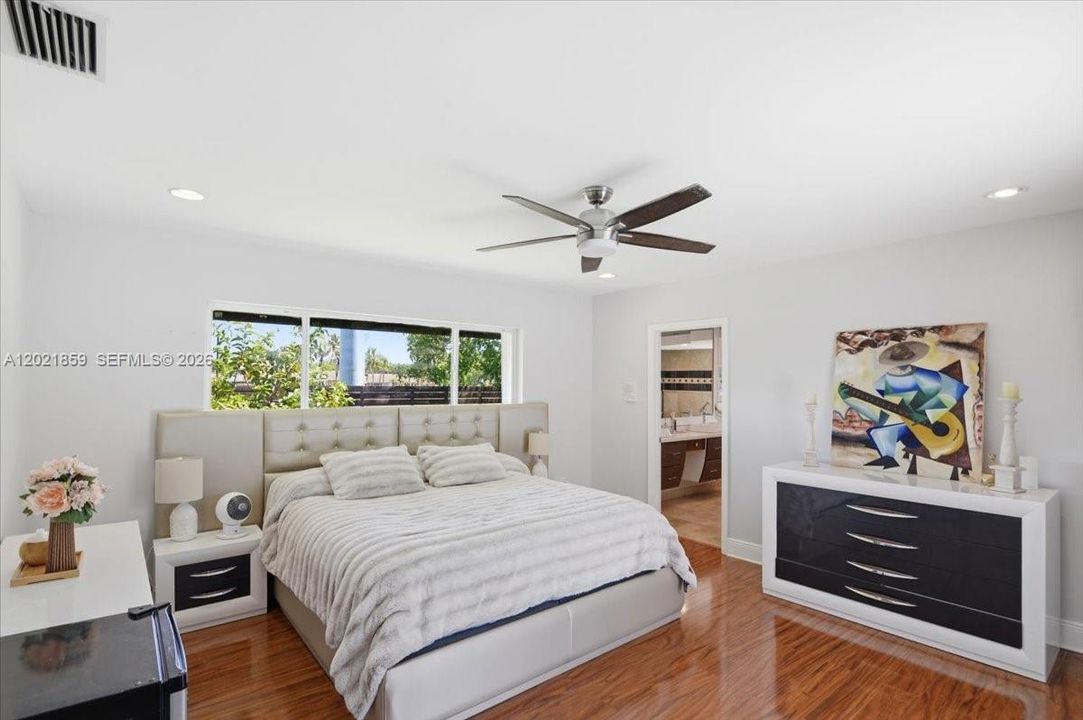 For Sale: $1,800,000 (5 beds, 4 baths, 0 Square Feet)