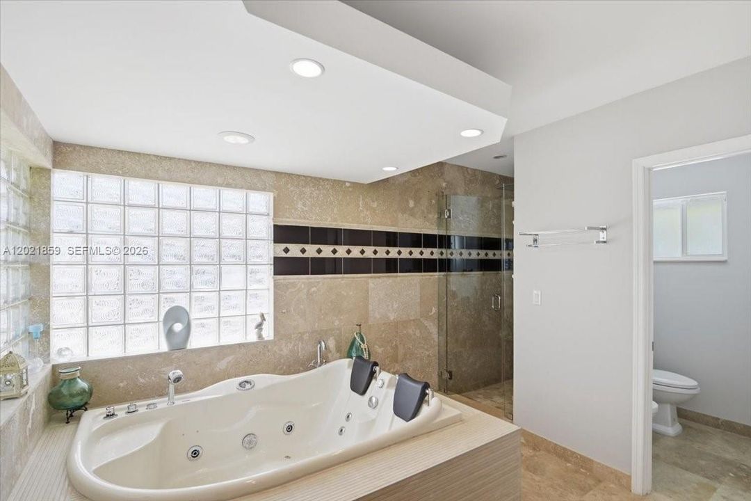 For Sale: $1,800,000 (5 beds, 4 baths, 0 Square Feet)
