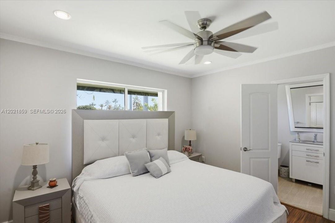 For Sale: $1,800,000 (5 beds, 4 baths, 0 Square Feet)