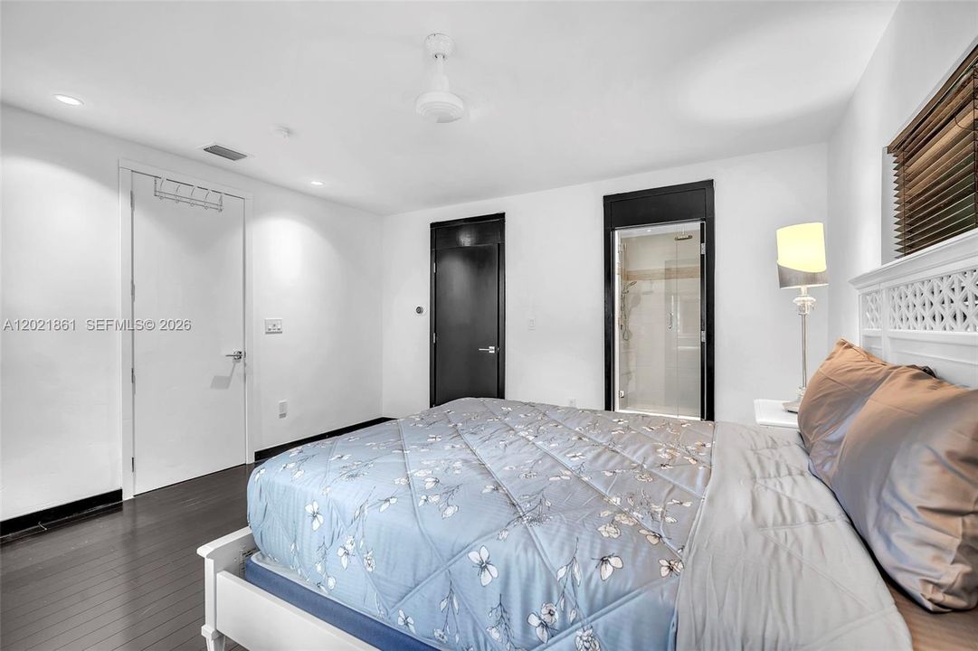 В аренду: $17,500 (4 спален, 4 ванн, 2834 Квадратных фут)