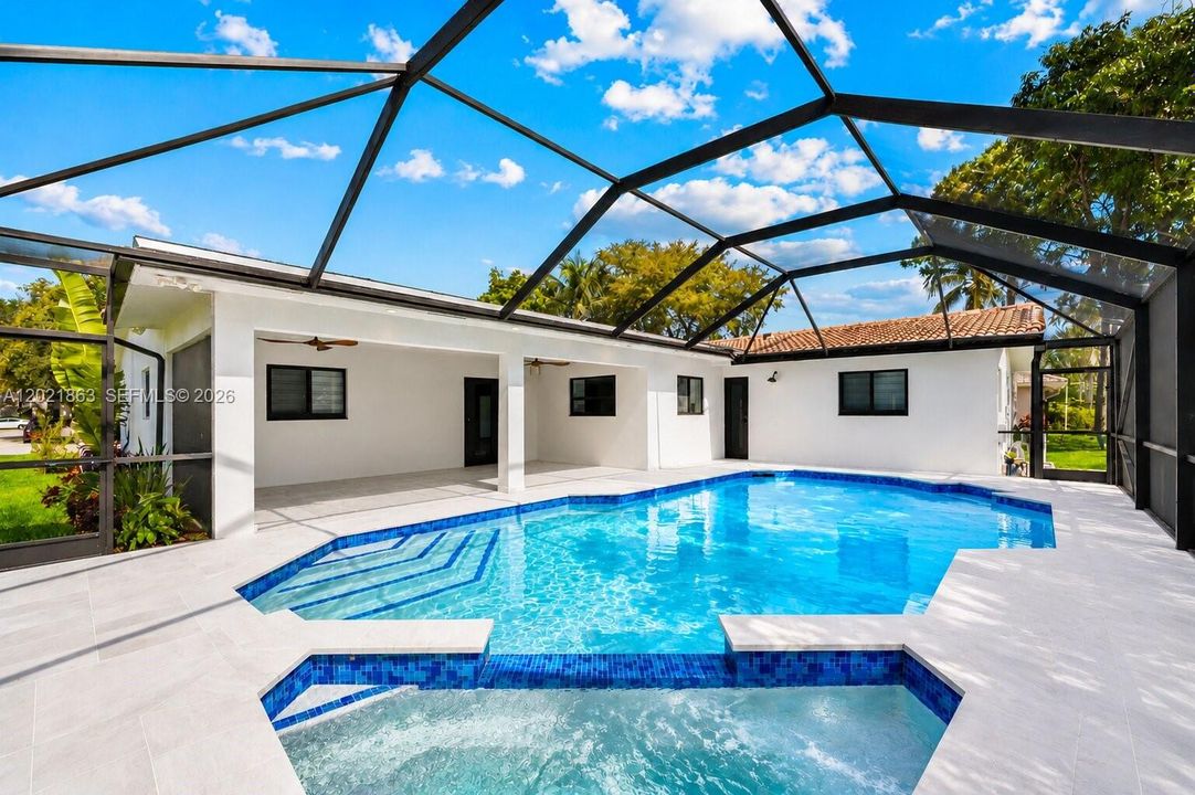 For Rent: $6,000 (4 beds, 2 baths, 2047 Square Feet)