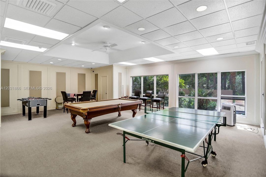 For Sale: $999,900 (2 beds, 2 baths, 2090 Square Feet)