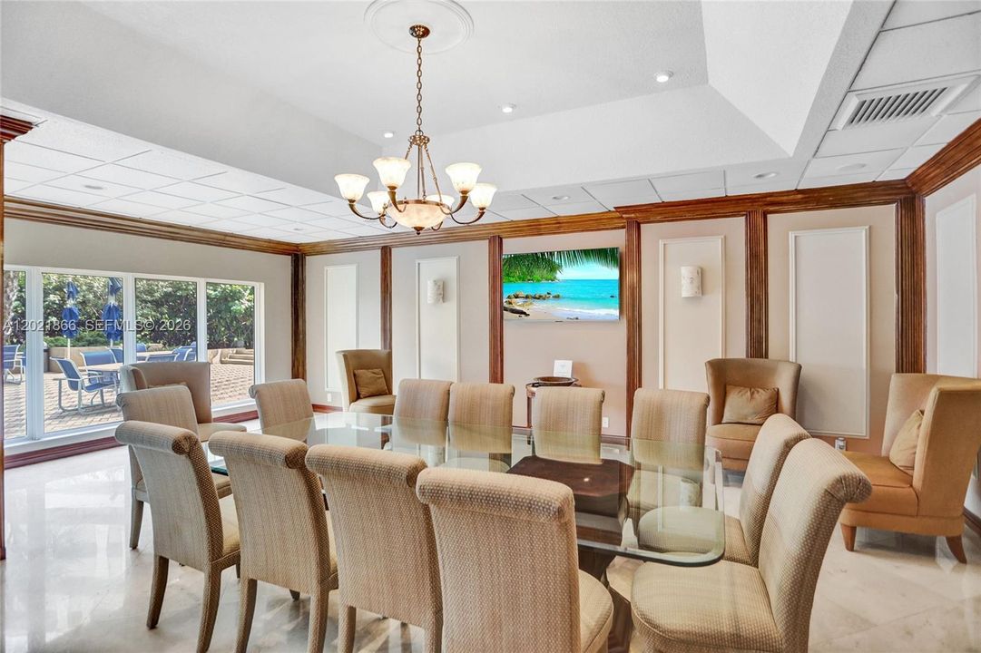 For Sale: $999,900 (2 beds, 2 baths, 2090 Square Feet)