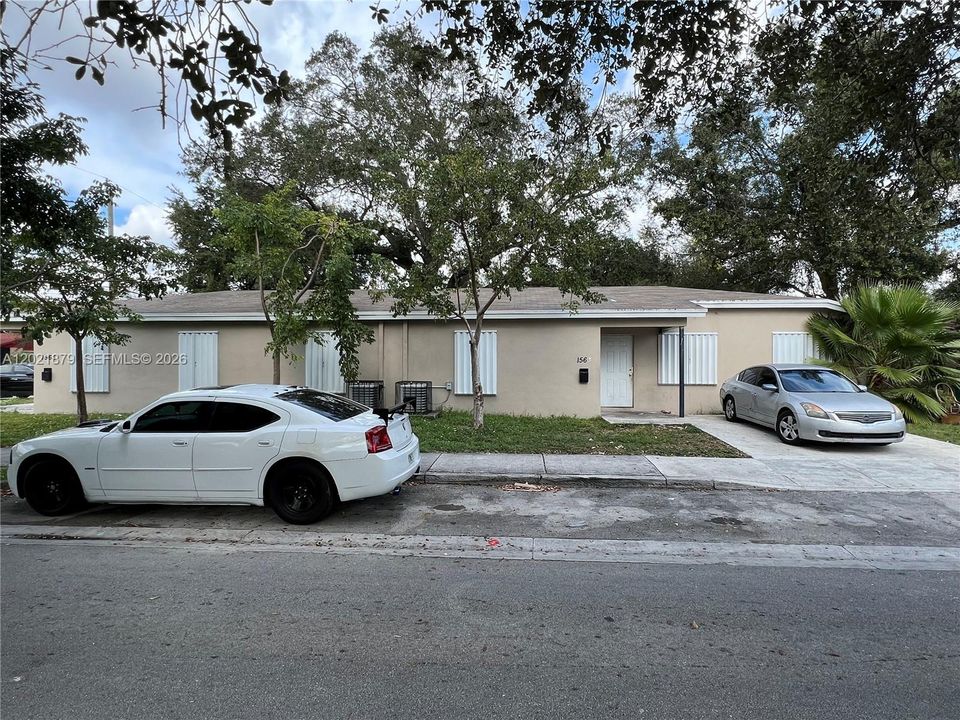 En Venta: $995,000 (0 camas, 0 baños, 2245 Pies cuadrados)