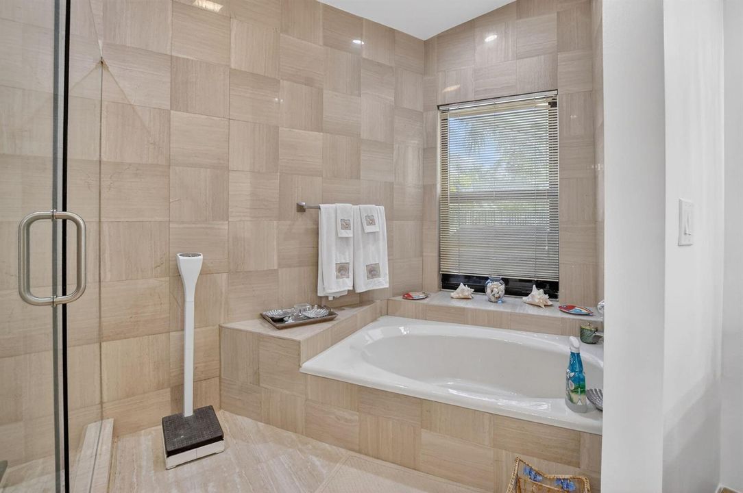 Master tub
