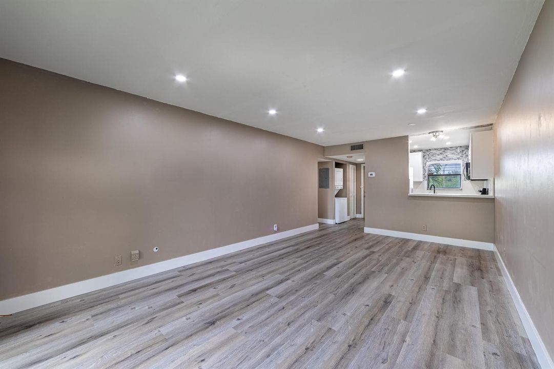 Livingroom-B