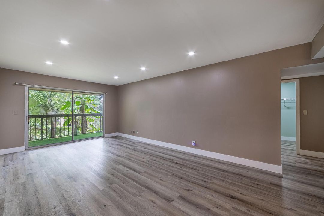 Livingroom-C