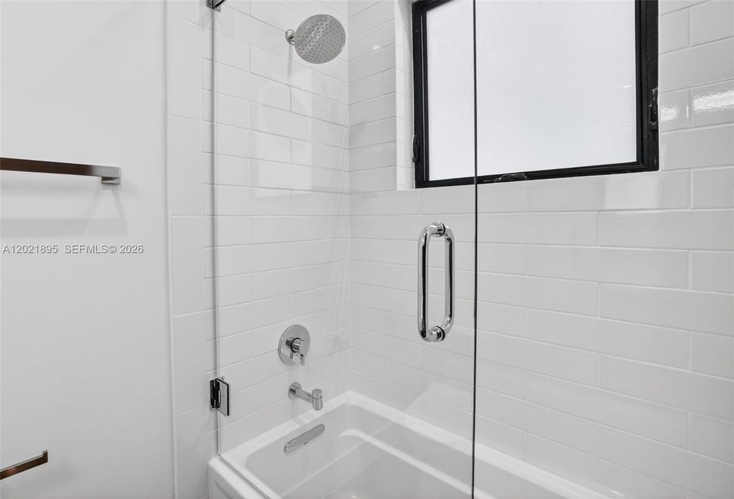 For Sale: $4,250,000 (4 beds, 4 baths, 4006 Square Feet)