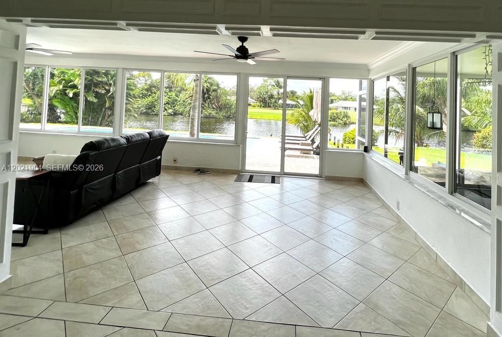 For Rent: $6,700 (3 beds, 2 baths, 2674 Square Feet)