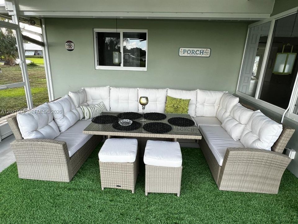 For Rent: $6,700 (3 beds, 2 baths, 2674 Square Feet)