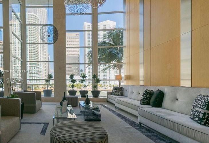 En Venta: $2,100,000 (2 camas, 2 baños, 1784 Pies cuadrados)