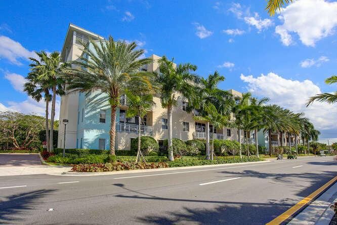 335 SE 6th Ave, Delray Beach, FL