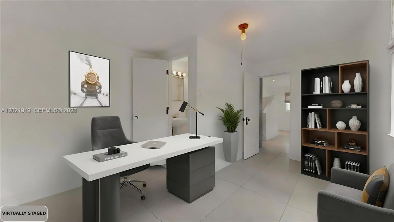 Activo con contrato: $4,800 (4 camas, 3 baños, 1591 Pies cuadrados)