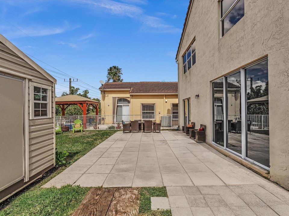 Paver Patio