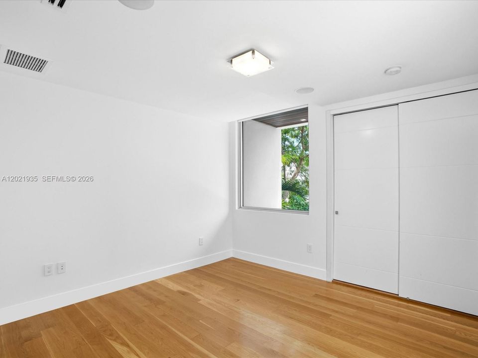 En Renta: $28,500 (5 camas, 5 baños, 3650 Pies cuadrados)