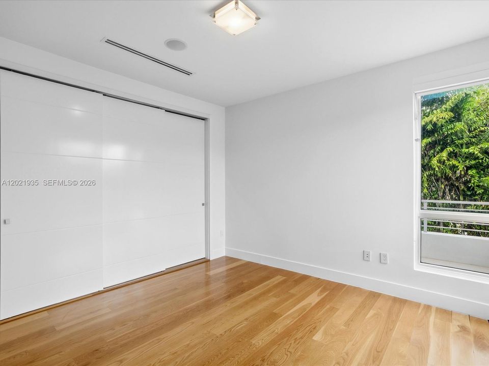 En Renta: $28,500 (5 camas, 5 baños, 3650 Pies cuadrados)